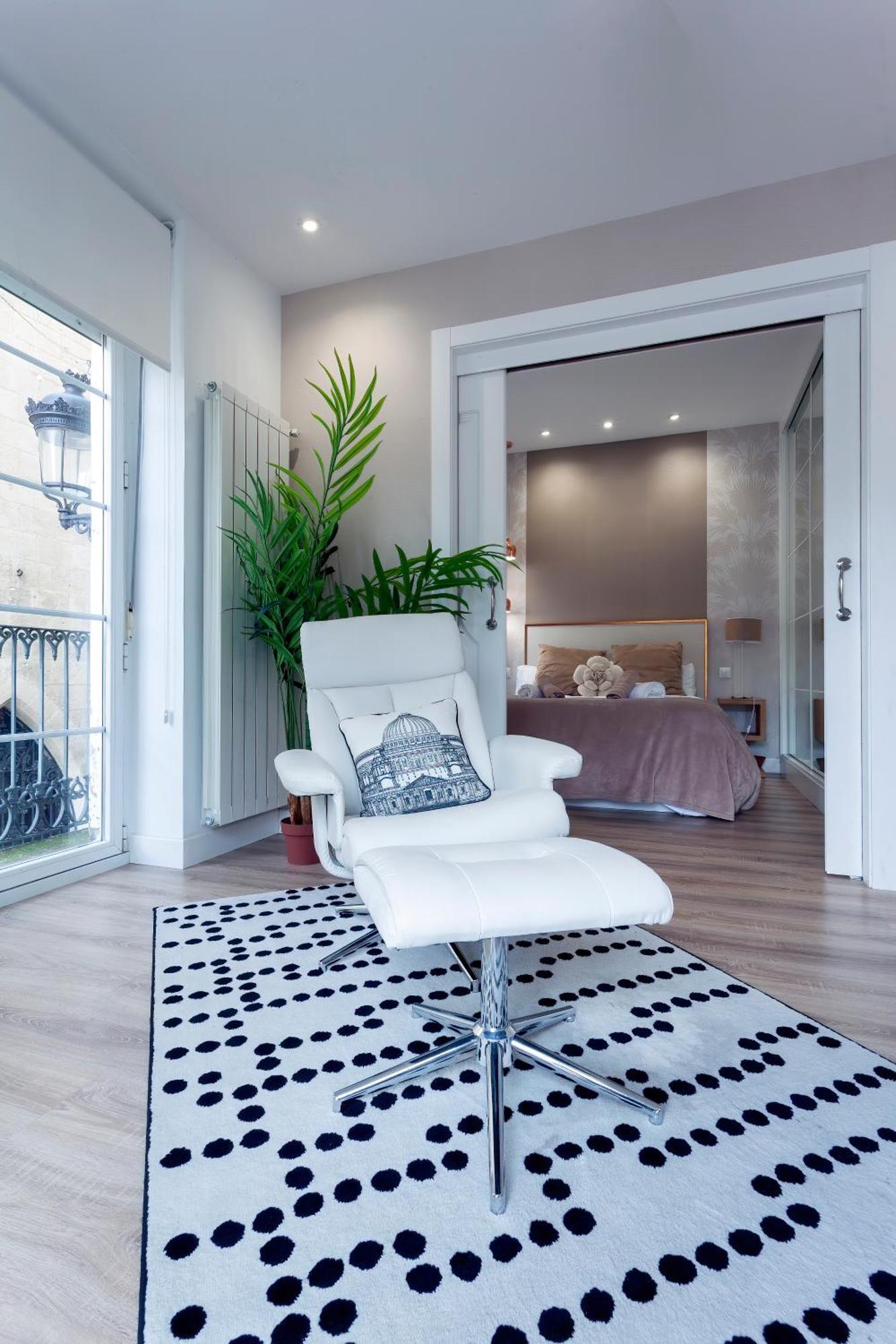 Cinco Balcones A La Catedral By Unique Rooms Burgo 外观 照片