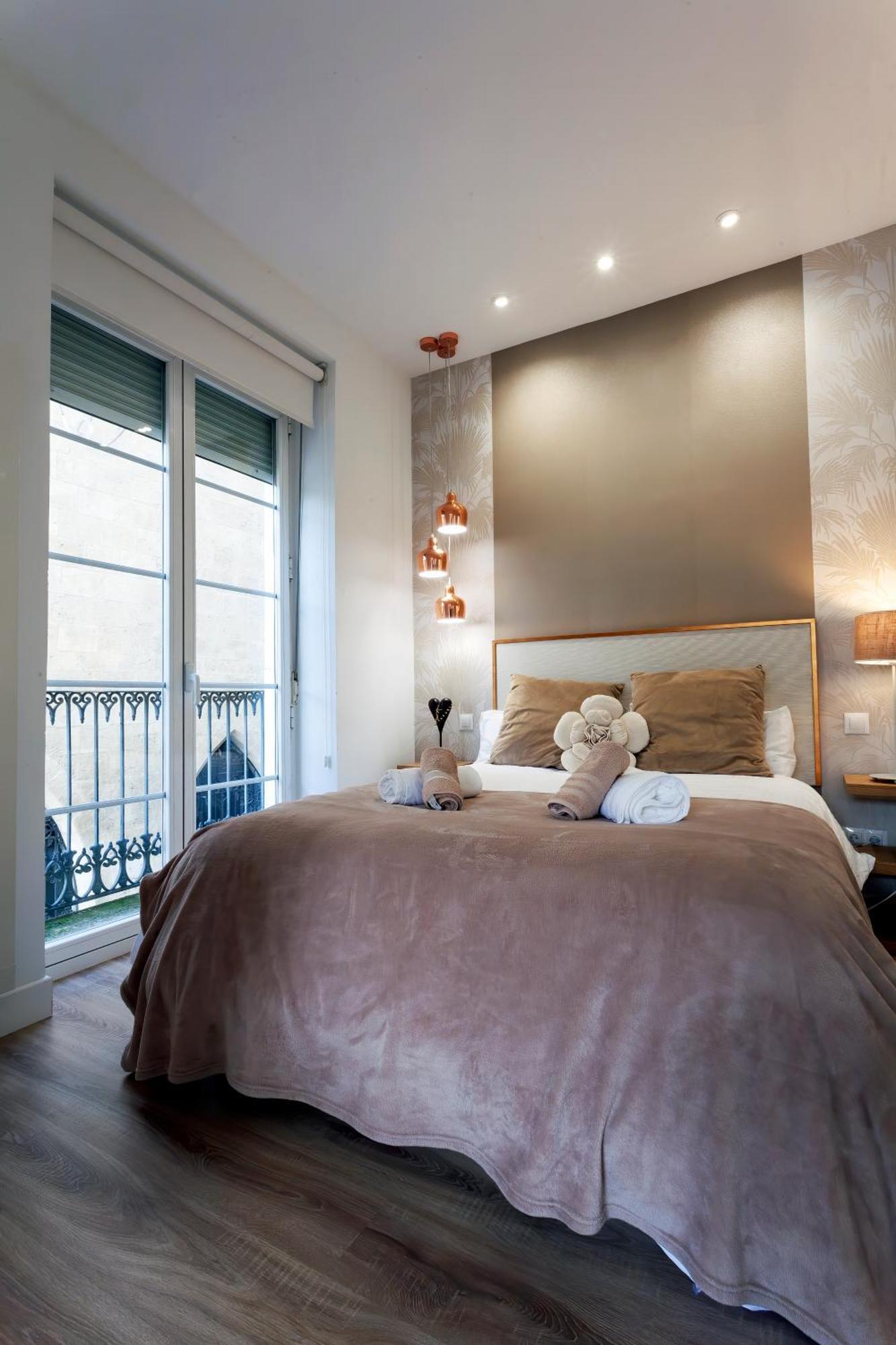 Cinco Balcones A La Catedral By Unique Rooms Burgo 外观 照片