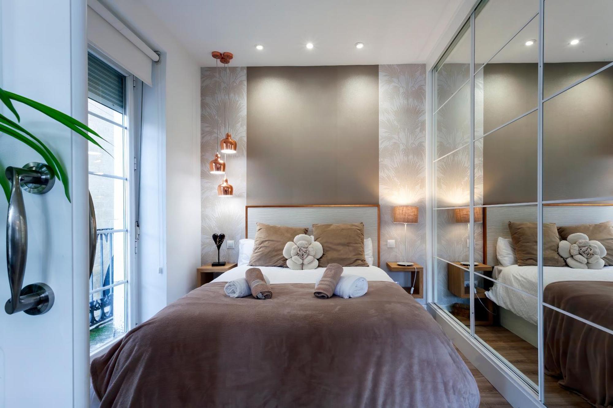 Cinco Balcones A La Catedral By Unique Rooms Burgo 外观 照片