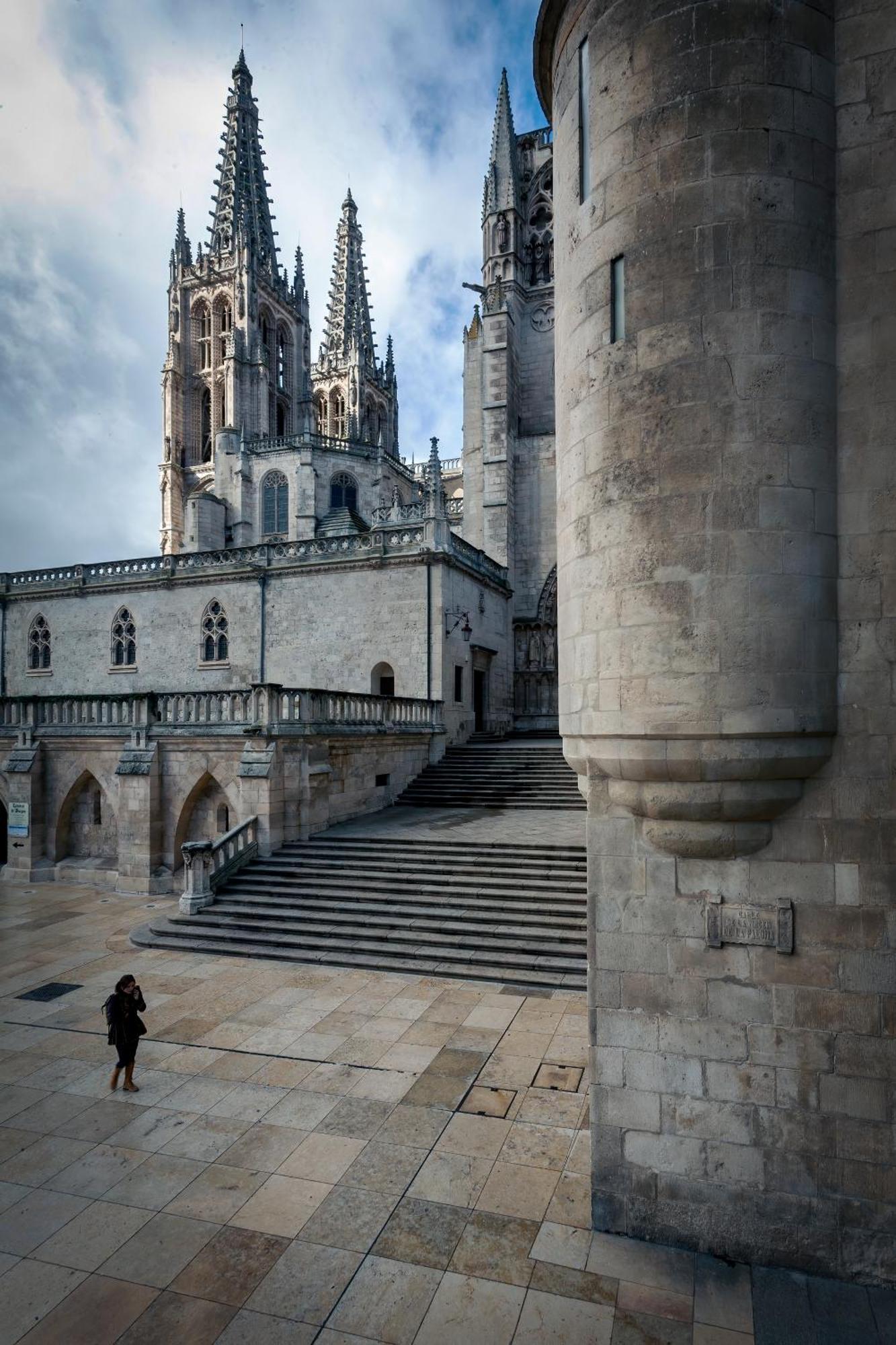 Cinco Balcones A La Catedral By Unique Rooms Burgo 外观 照片